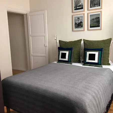 Joli Appartement Proche Centre Avec Garage Gratuit Nantes Exterior photo